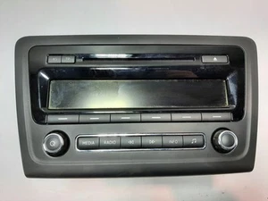 SKODA RAPID NH3 5J0035161E Musik-Player ohne GPS 1.60 Diesel 66kw 2013 17198647 - Bild 1 von 9