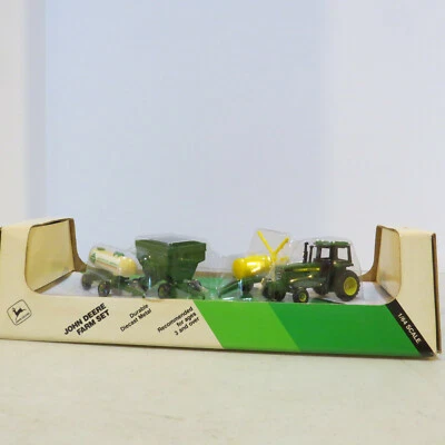 Juego de granja Ertl John Deere 1/64 5518-11EO-B Foto 1 de 3