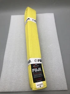 FUJI Kimono Traditional High Quality Built Yellow 5  RN # 83977 *READ - Picture 1 of 7