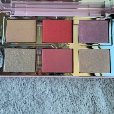 Natashas Denona Diamond & Blush Palette Palette 01 Darya New in Box - Image 1 of 4