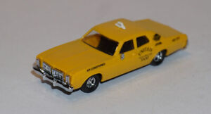 PRALINE  Taxi "Yellow Cab United Taxi" HO 1/87