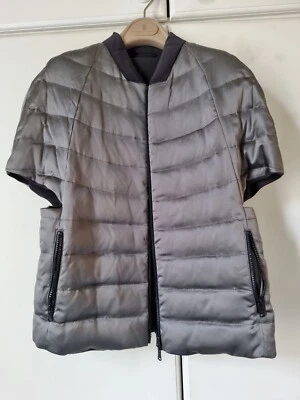 Nova jaqueta bufante de seda Brunello Cucinelli manga curta I42 UK10 - Imagem 1 de 4