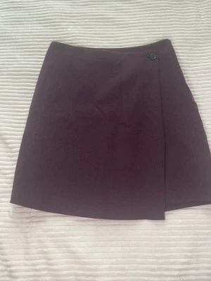 Minifalda Banana Republic Borgoña Envolvente Línea A Mujer Talla 0 Foto 1 de 4