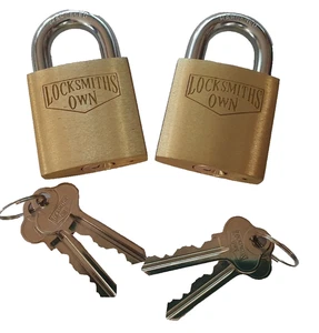 2 x 45mm Brass Padlock - Keyed Alike Pair -4 Keys - Locksmiths Own - Picture 1 of 3