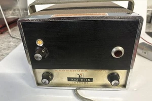 Johnson Viking Messenger Two Vintage CB Radio Transceiver Working Condition. - Zdjęcie 1 z 9