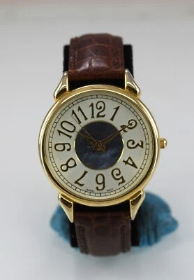 Reloj Futura Hombre Dorado Acero Inoxidable St Marrón Cuero WR Batt Blanco Azul MOP Cuarzo Foto 1 de 4