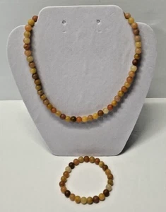 Vintage Earthtone Glass Beads Jewelry Set With Necklace and Matching Bracelet - Picture 1 of 2