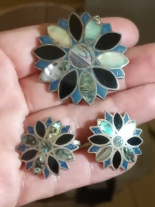 Vintage Taxco Mexiko LRM signierte Mosaik Ohrringe Pin Anhänger Set Lapis Onyx Abalone - Bild 1 von 13