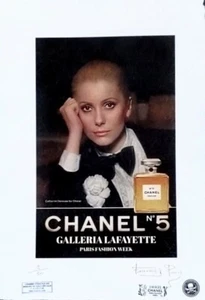 ÇHANEL No.5 Catherine Deneuve, Limited Edition 22'x 15'x Signed Fairchild Paris - Picture 1 of 12