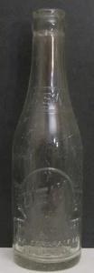 Tau Getränke erhöhte Buchstaben Sodaflasche 7 Unzen 1950 Kansas City - Bild 1 von 3