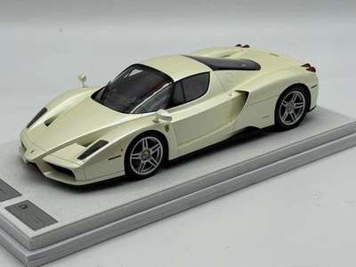 1/18 Modèle Gavin Ferrari Enzo En Blanc Perle Base En Suède 50 Pièces BO077 - Photo 1/4