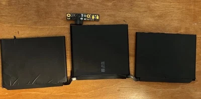 Batería Original Apple A1708 A1713 para MacBook Pro 13’’’ A1708 Finales 2016/2017 Foto 1 de 2