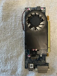 Scheda Grafica AMD Radeon R7 240 2GB 128-Bit  - Foto 1 di 2