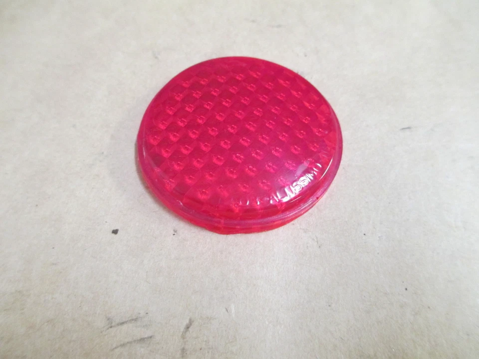 Reflector de luz trasera central Ferrari 275 GTB # TLT12R Foto 1 de 3