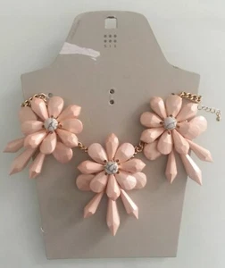 SIX Collier Kette Halskette Blumen Modeschmuck - Bild 1 von 3