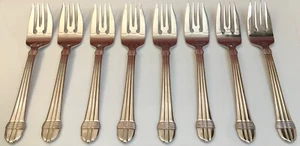 JUEGO DE OCHO tenedores para ensaladas Wallace REGENCIA CONTINENTAL 18/10 acero inoxidable ¡NUEVOS SIN USAR! - Imagen 1 de 3