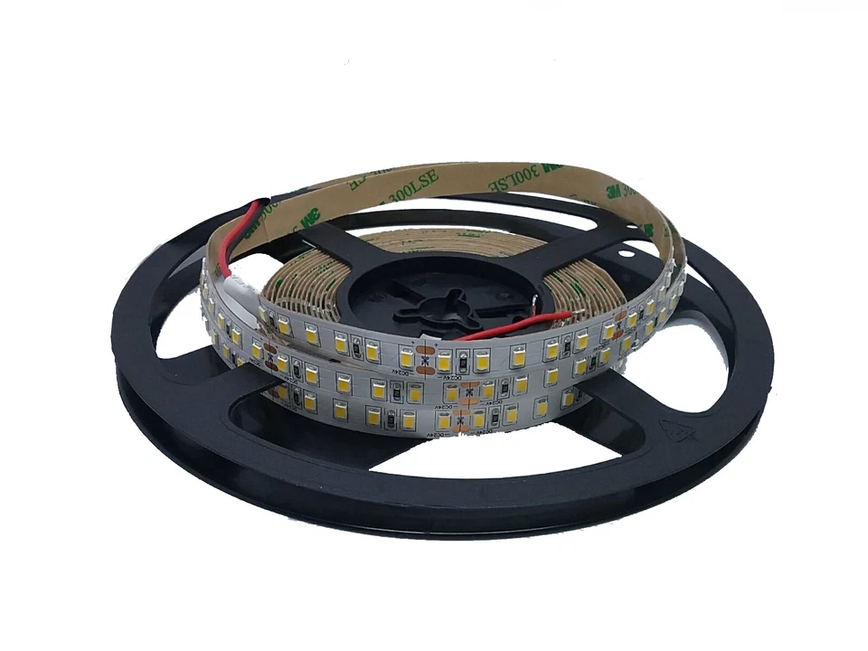 STRISCIA LED STRIP 5m 24V 18 W/M 2835 4000K LUCE NATURALE ALTA QUALITA 120LM - Immagine 1 di 1