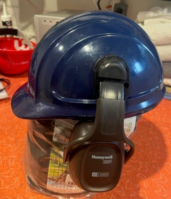 Honeywell North Zone N10 N20 Blue Hard Hat Type I ClassE WITH Hearing Protection - Image 1 of 4