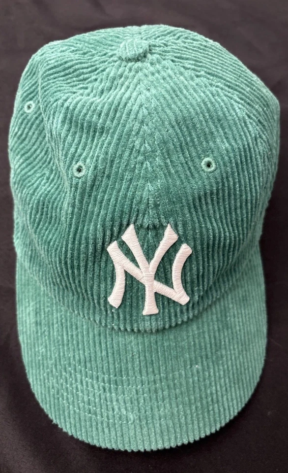 New York Yankees Sombrero Gorra Correa Trasera Para Hombres Verde MLB Béisbol Pana Papá Sombrero Foto 1 de 4