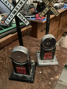 1950's LOUIS MARX MAR LINES Model Railroad Crossing Stop with Bell - Picture 1 of 4