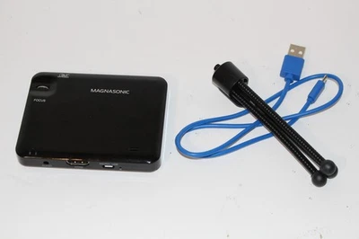 Magnasonic PP60 Mini Projector w Cable + Adapter + Tripod - Image 1 of 3