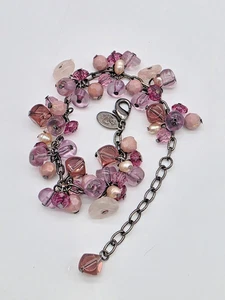 Bracciale Premier Designs CHRISTIE maglie canna di fucile perle bianche perle viola 6,5-8 - Foto 1 di 9