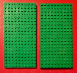 LEGO 2 ladrillo verde 10 x 20 con tubos inferiores en una sola fila alrededor del borde #700eD2 - Imagen 1 de 6