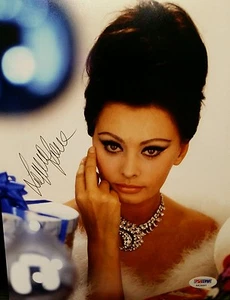 SOPHIA LOREN SIGNED 8X10 PSA AUTHENTICATED  - Picture 1 of 7