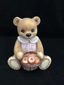 Homeco Tan Bear 1405 mit Apfelkorb Home Interiors & Geschenke - Bild 1 von 5