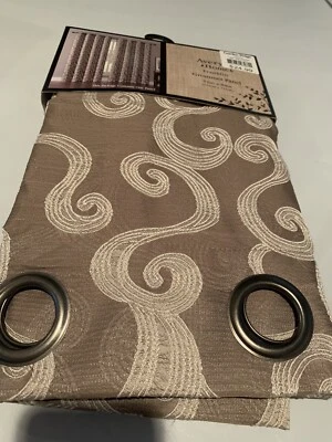 Panel cortina Avery Home Foto 1 de 4