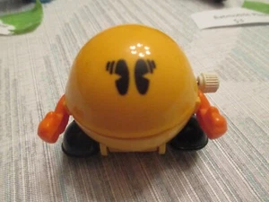 Pacman Action Figures that winds up & moves Nice colors and paint - Picture 1 of 2