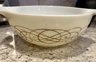 Vintage Pyrex 444 Golden Scroll Cinderella 4Qt Mixing Bowl Promotional 1959 big - Image 1 of 4