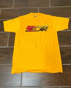 Vintage 80's Hanes State Of Texas Armadillo Single Stitch T-Shirt Size L Yellow - Picture 1 of 10