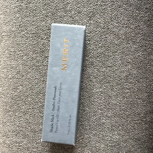 Merit Shade Slick Classics Tinted Lip Oil - Au naturel - NEW in box - Picture 1 of 1