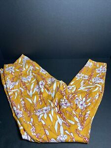 Fabletics Womens Leggings Capri Pants Yellow  Floral Activewear Sz Small