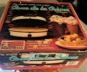 VINTAGE MUNSEY ORIGINAL WAFFLE CONE MAKER DE LA CREME WITH BOX MODEL CM8 - Picture 1 of 18