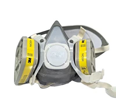 3M 5103 Half Facepiece Disposable Respirator Assembly Lot Of 2  - Image 1 of 4