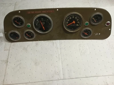 International LS1700 1978 velocímetro clúster (11330269 Foto 1 de 4