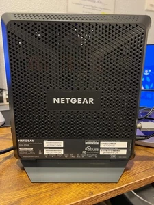 NETGEAR Nighthawk Modem Router Combo C7000-Compatible with Cable - Picture 1 of 10