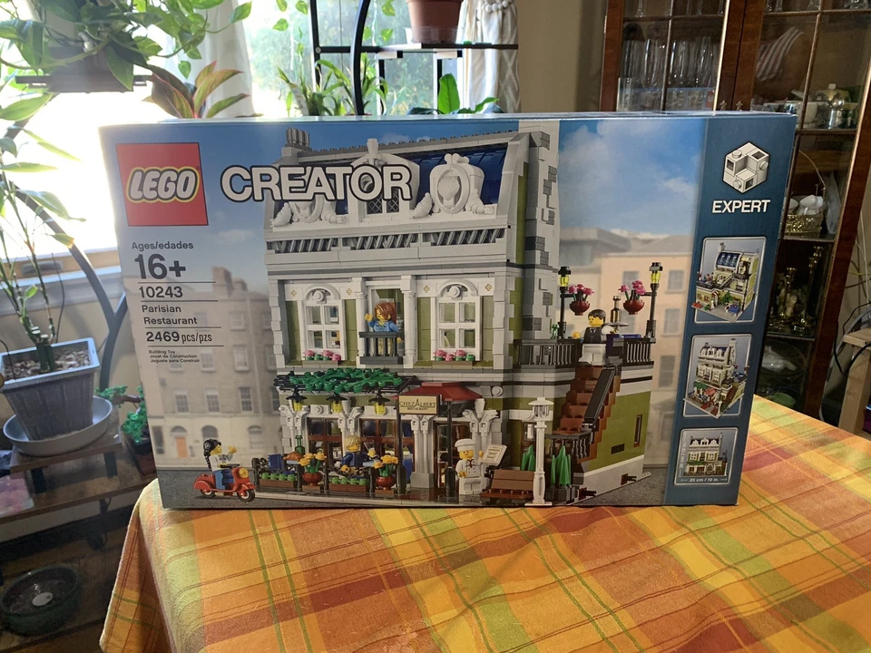 LEGO CREATOR EXPERT 10243 Parisian Restaurant BRAND NEW, SEALED RETIRED RARE - Image 1 of 4