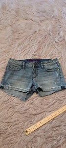 Fox Women Blue Cotton Low Rise 5Pockets Design Cut-Off Denim Jeans Shorts Size 5 - Picture 1 of 5