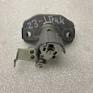 2013-2018 Lexus ES300H ES350 Trunk Lid Lock Latch Cylinder - Picture 1 of 13