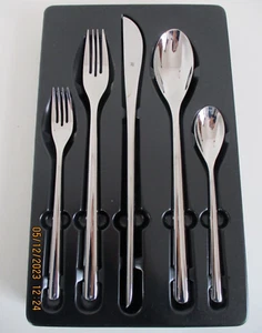 WMF TAIKA BESTECK 5-TEILIG, MESSER MIT GLATTEM SCHLIFF, MESSER / GABELN / LÖFFEL - Bild 1 von 1