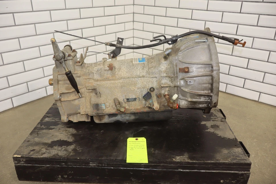 99-02 Toyota Land Cruiser (2UZFE V8) / LX470 4 Speed Auto Transmission - Image 1 of 4