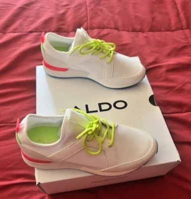 Zapatillas informales ALDO CRERRALLE TALLA 7.5 para mujer nuevas Foto 1 de 4