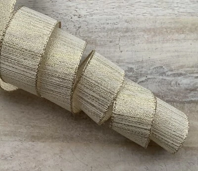 5 YARDS IVORY & GOLD SPARKLE WIRED RIBBON 1.5” WIDE - CHRISTMAS - Image 1 of 4