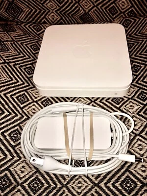 Apple A1408 AirPort Extreme Base Station 5th G Wireless Router Gigabit Ethernet - Image 1 of 3
