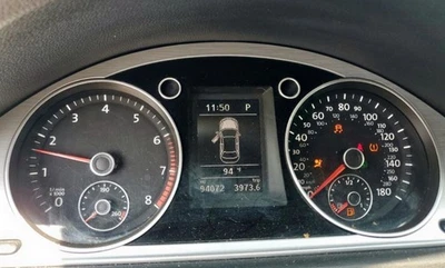 Cuadro medidor velocímetro CC OE 2016-2017 94 k millas Volkswagen Foto 1 de 4