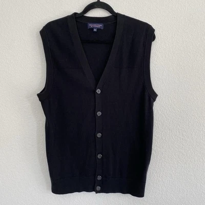 Roundtree & Yorke Sweater Vest Men’s M Black Preppy Old Money Casual Grandpacore - Image 1 of 4