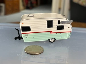 Greenlight 1962 Shasta Airflyte Camper - Picture 1 of 9